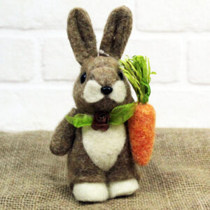 wielkanocny zając z jajkiem 16 x 12 x 7 cm